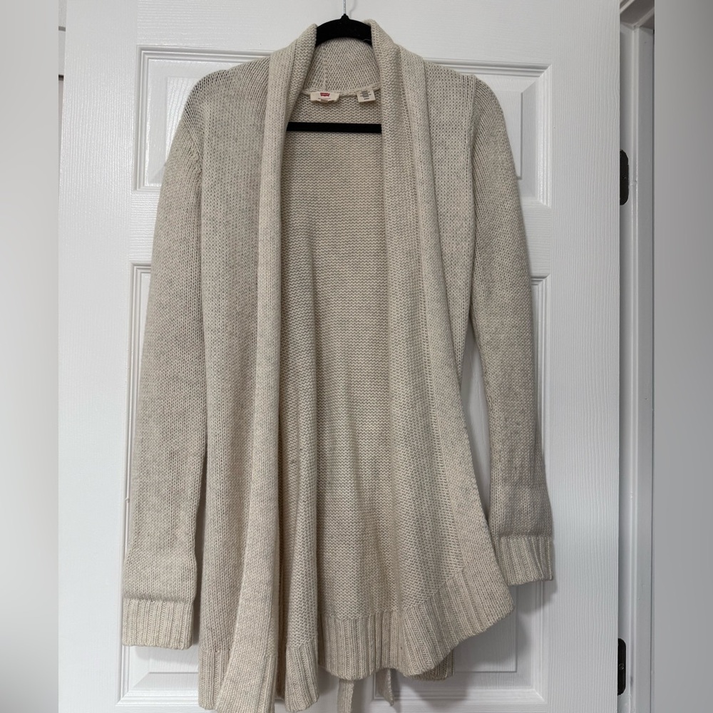 Levi's Women's Soft Cream Cardigan